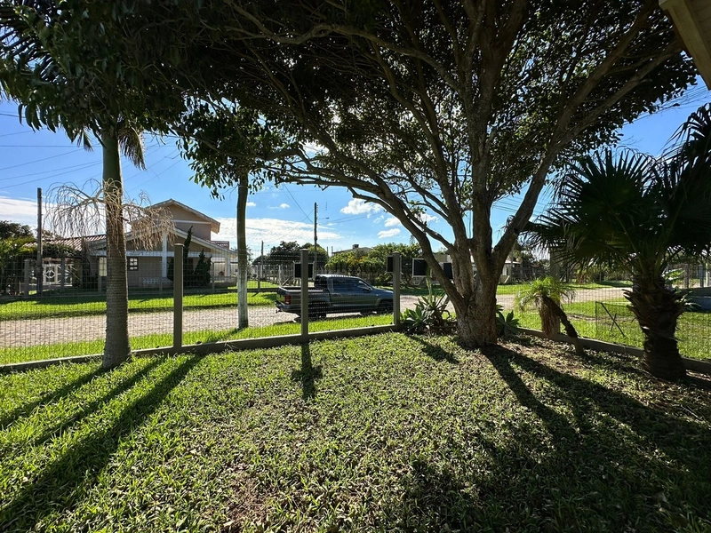 Casa à venda próxima ao mar: 2ª foto da galeria de imagens do imóvel