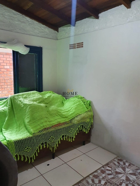Casa em Santa Teresinha: 13ª foto da galeria de imagens do imóvel