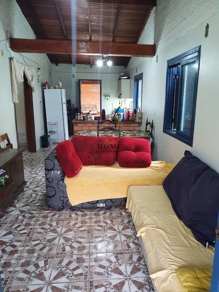 Casa em Santa Teresinha: 5ª foto da galeria de imagens do imóvel