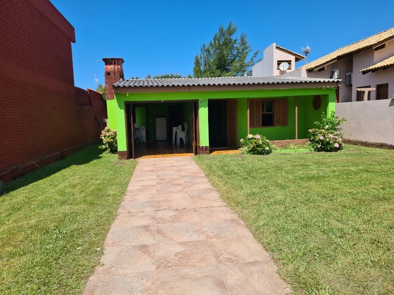 Casa próxima ao mar em Imbé: 1ª foto da galeria de imagens do imóvel
