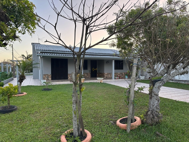 Casa à venda em Marisul: 1ª foto da galeria de imagens do imóvel
