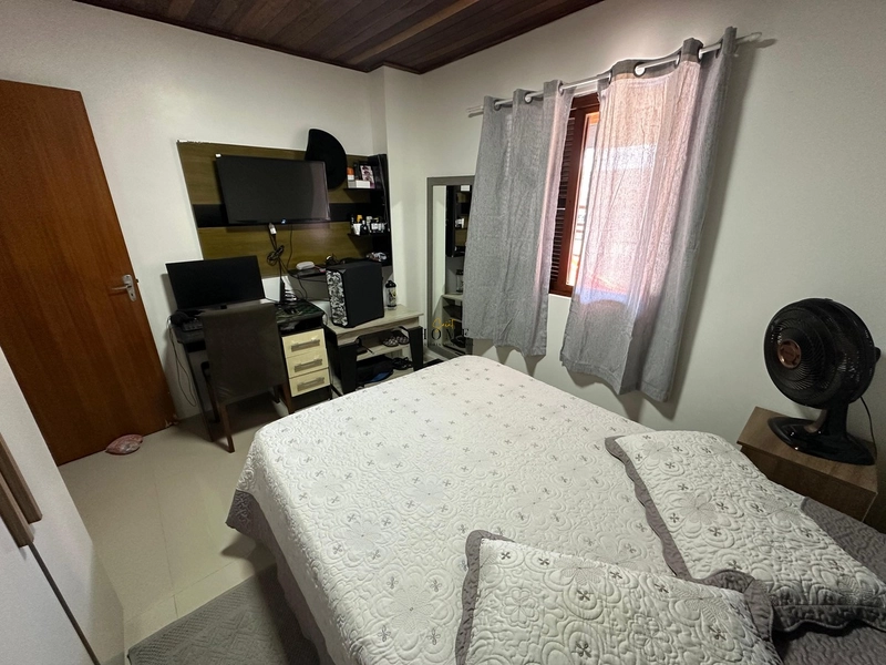 Casa à venda próxima ao mar: 15ª foto da galeria de imagens do imóvel