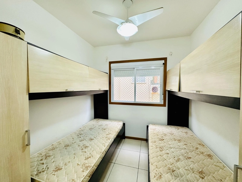APARTAMENTO 2 QUARTOS 1 SUÍTE A VENDA EM CAPÃO DA CANOA/MOBILIADO: 9ª foto da galeria de imagens do imóvel