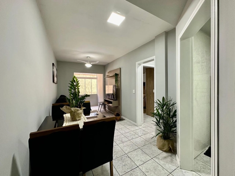 APARTAMENTO EM CAPÃO DA CANOA \ 1 QUARTO \ SACADA COM CHURRASQUEIRA