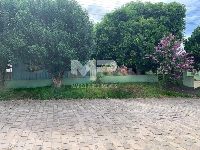 Terreno: 1ª foto da galeria de imagens do imóvel