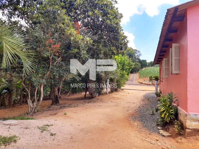 Chácara: 2ª foto da galeria de imagens do imóvel