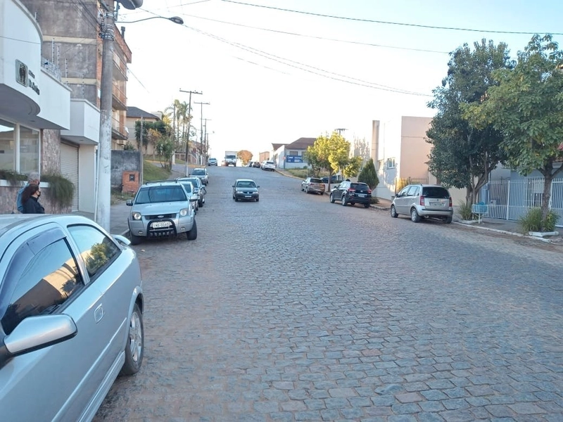 Terreno: 2ª foto da galeria de imagens do imóvel