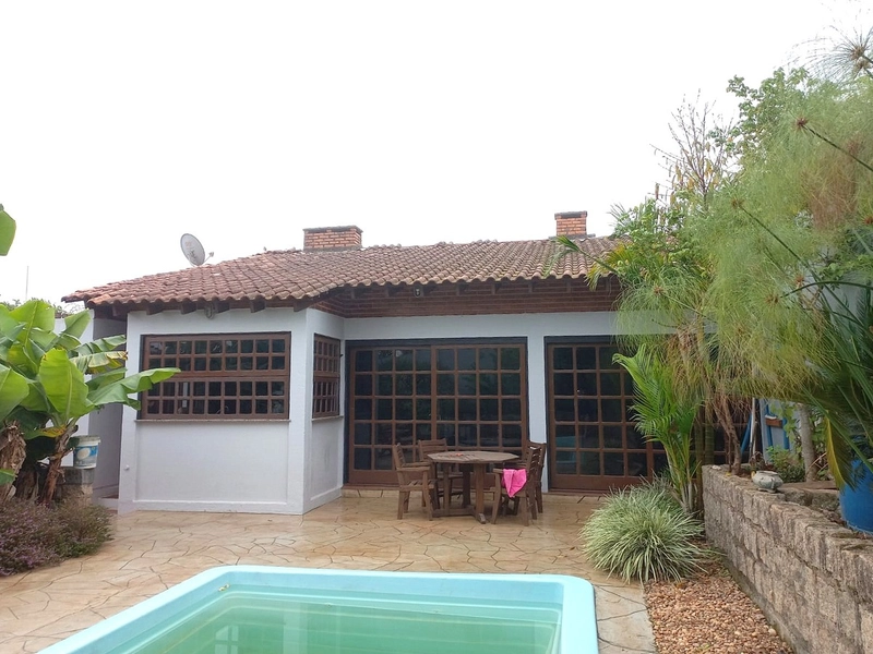 Casa: 2ª foto da galeria de imagens do imóvel