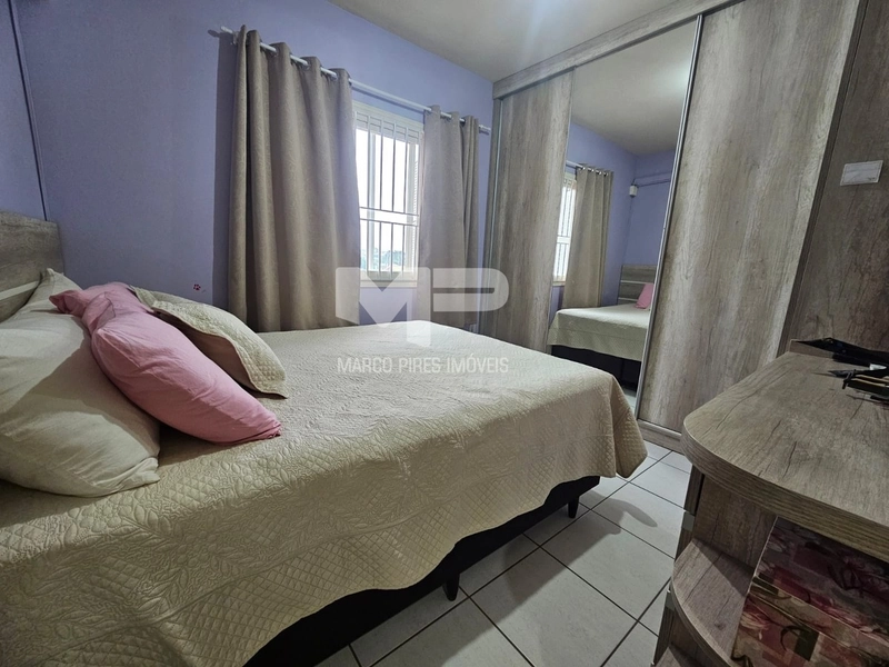 Apartamento superior: 2ª foto da galeria de imagens do imóvel