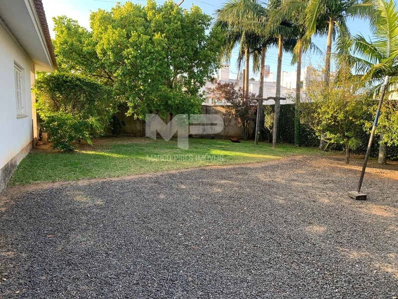 Casa: 4ª foto da galeria de imagens do imóvel