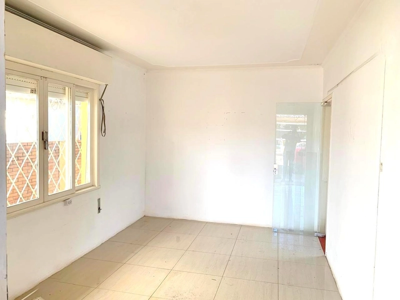 Casa: 2ª foto da galeria de imagens do imóvel