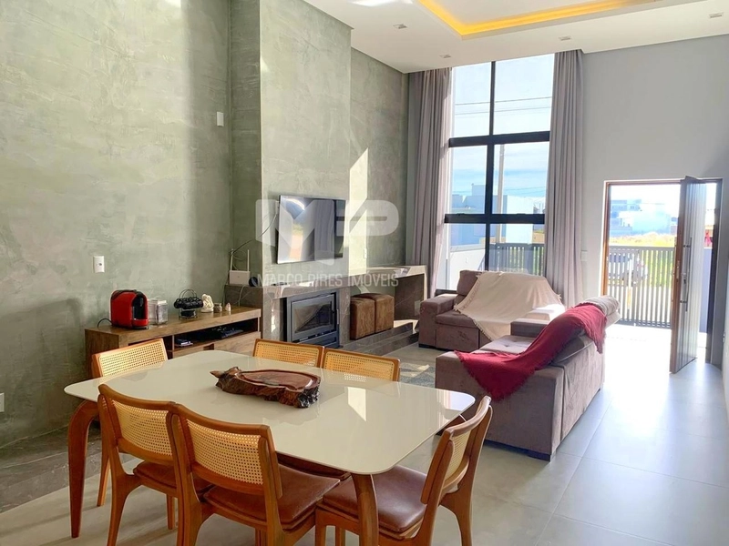 Casa: 8ª foto da galeria de imagens do imóvel