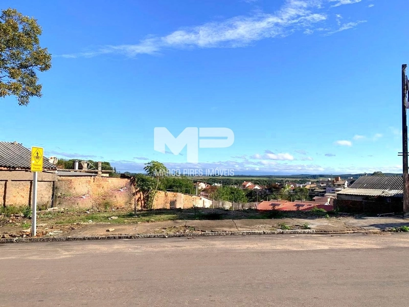 Terreno: 1ª foto da galeria de imagens do imóvel