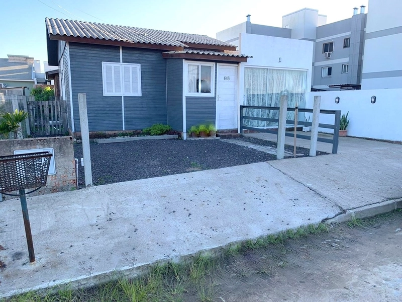 Chalé: 1ª foto da galeria de imagens do imóvel