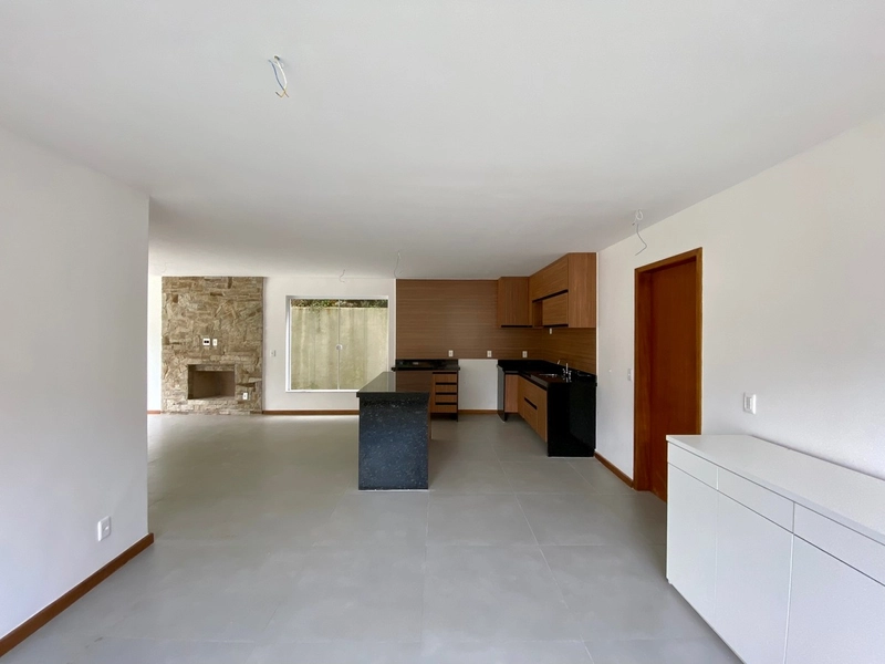 CONDOMÍNIO DE CASAS NO CARANGOLA: 5ª foto da galeria de imagens do imóvel