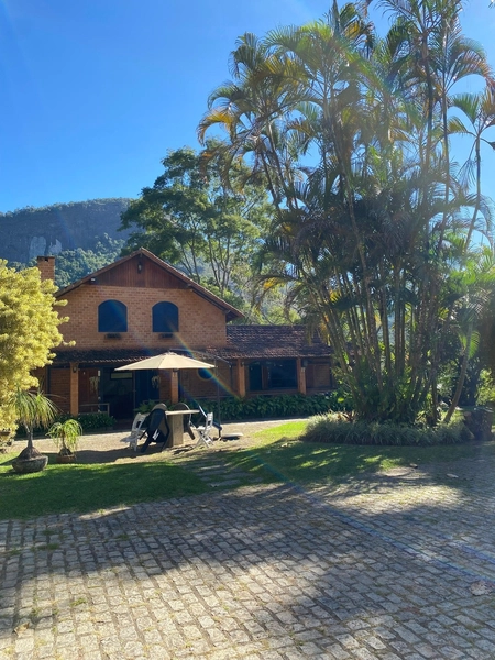 CASA ESTILO CHALÉ EM ITAIPAVA!: 7ª foto da galeria de imagens do imóvel