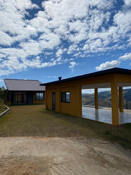 CASA EM SECRETÁRIO: 13ª foto da galeria de imagens do imóvel
