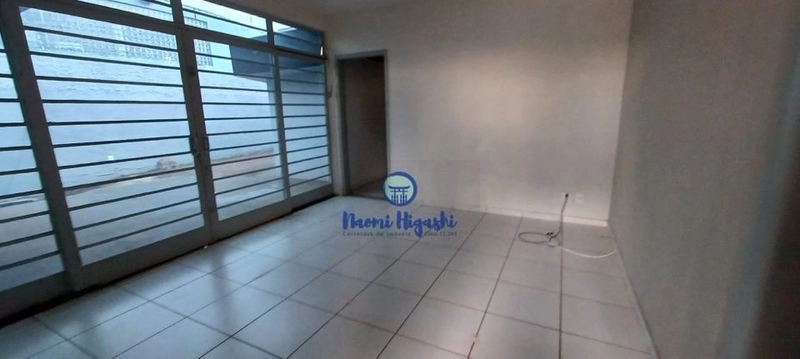Casa Comercial: 2ª foto da galeria de imagens do imóvel