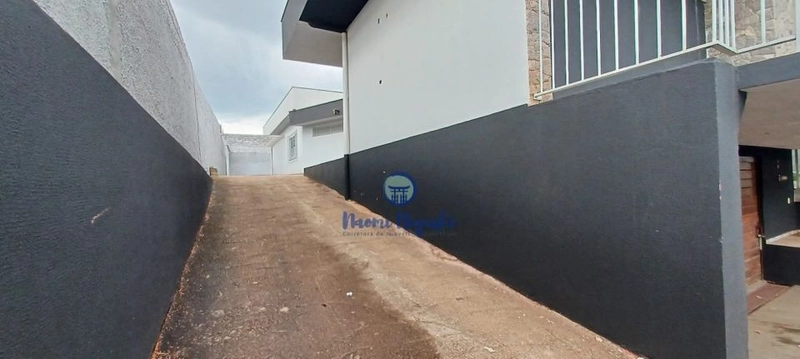 Casa Comercial: 16ª foto da galeria de imagens do imóvel