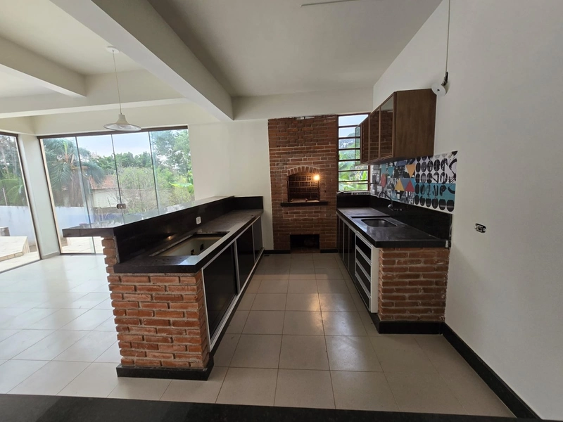 : 2ª foto da galeria de imagens do imóvel