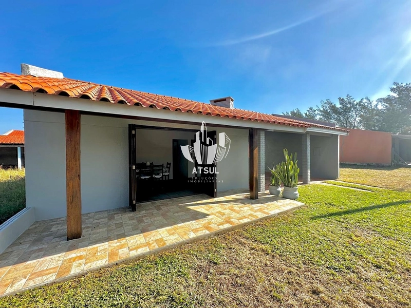 Casa 50m distancia do mar: 3ª foto da galeria de imagens do imóvel