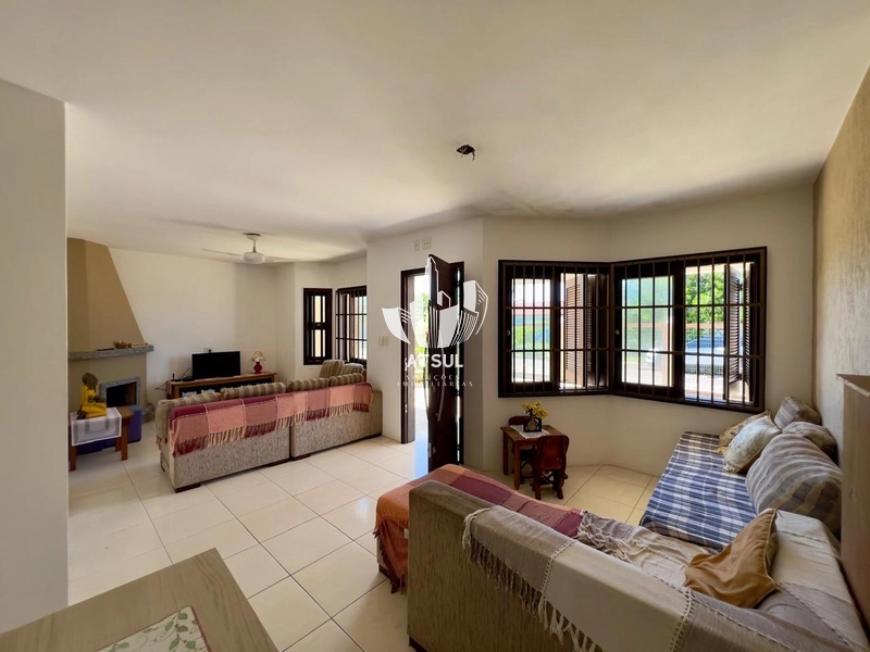 Casa à venda em Atlântida Sul: 12ª foto da galeria de imagens do imóvel