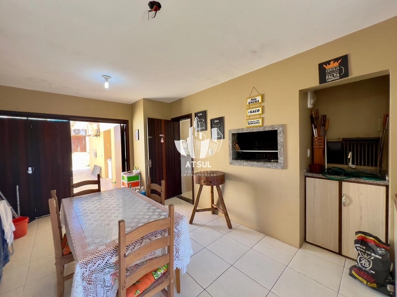 Casa à venda em Atlântida Sul: 5ª foto da galeria de imagens do imóvel