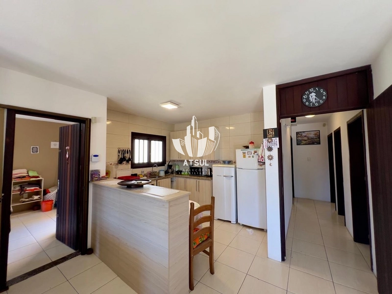 Casa à venda em Atlântida Sul: 11ª foto da galeria de imagens do imóvel