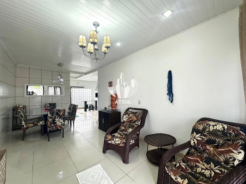 Casa à venda na Praia de Mariápolis: 2ª foto da galeria de imagens do imóvel