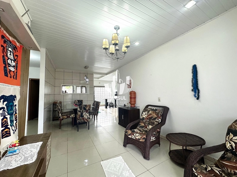 Casa à venda na Praia de Mariápolis: 3ª foto da galeria de imagens do imóvel