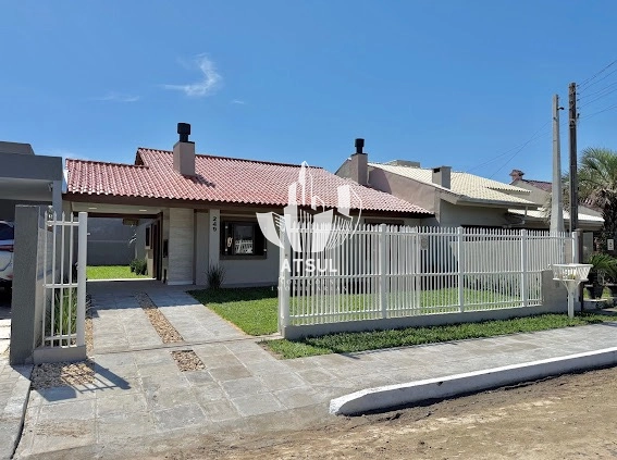 Casa à venda em Xangri-lá Próxima ao Mar: 3ª foto da galeria de imagens do imóvel