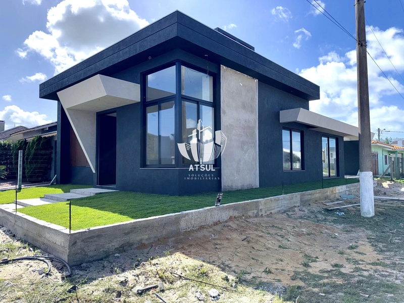 Casa nova à venda em Atlãntida Sul: 2ª foto da galeria de imagens do imóvel