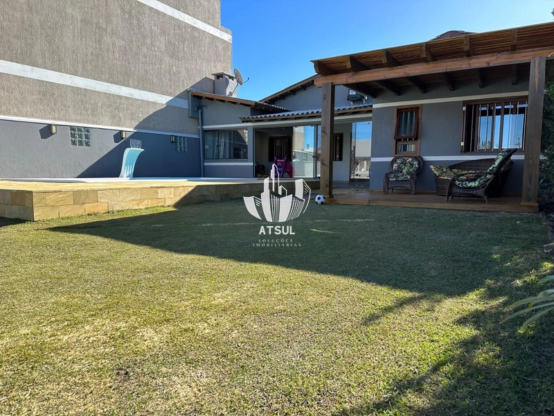 Casa à venda em Atlântida Sul