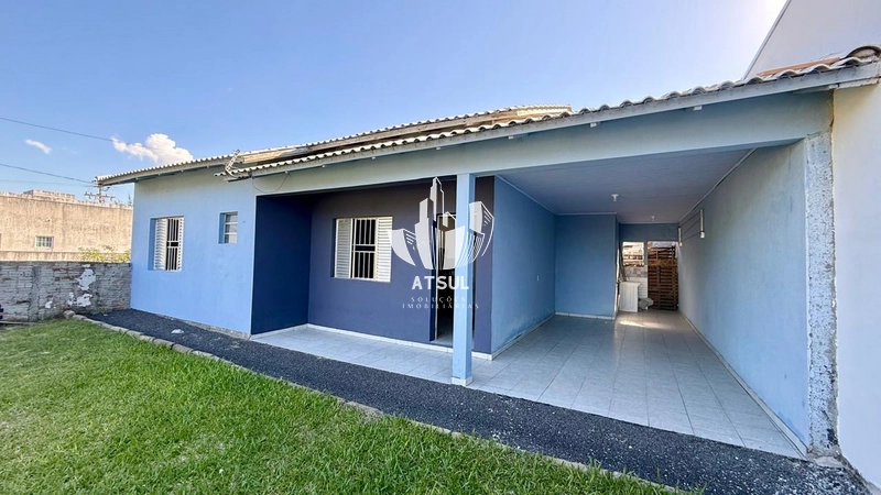 Casa à venda em Atlântida Sul: 2ª foto da galeria de imagens do imóvel