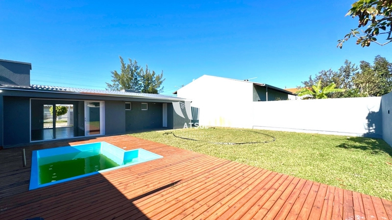 Casa à venda em Atlântida Sul: 12ª foto da galeria de imagens do imóvel