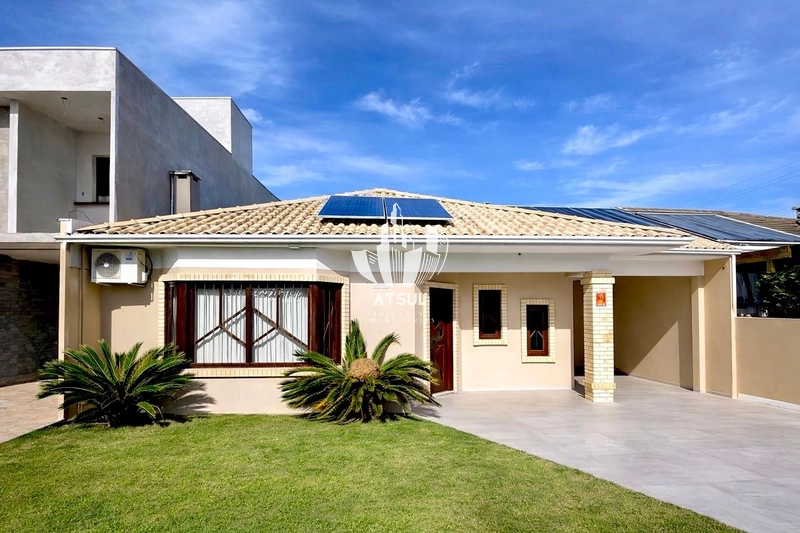 Casa à venda em Atlântida Sul