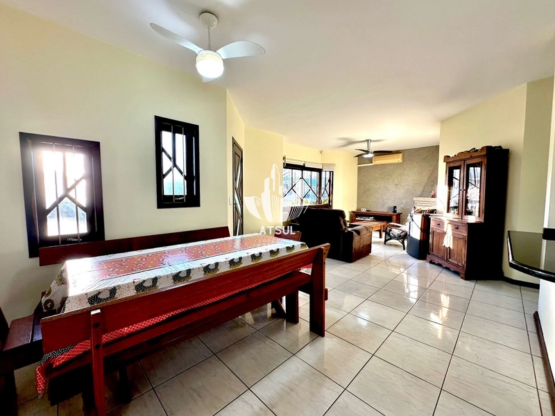 Casa à venda em Atlântida Sul: 11ª foto da galeria de imagens do imóvel