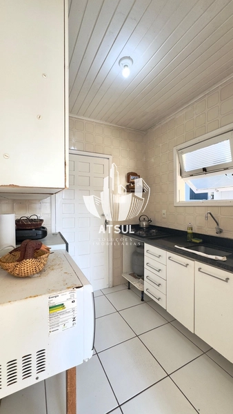 Casa à venda em Atlântida Sul: 2ª foto da galeria de imagens do imóvel
