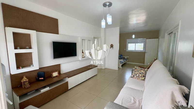 Casa à venda em Atlântida Sul: 3ª foto da galeria de imagens do imóvel