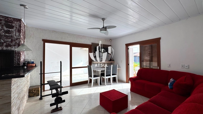 Casa à venda em Atlântida Sul: 5ª foto da galeria de imagens do imóvel