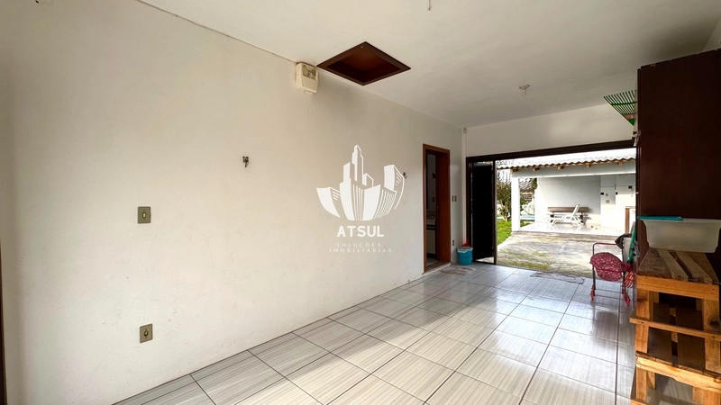 Casa à venda em Atlântida Sul: 4ª foto da galeria de imagens do imóvel