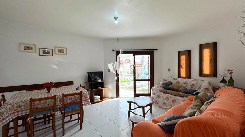 Casa à venda em Atlântida Sul: 5ª foto da galeria de imagens do imóvel
