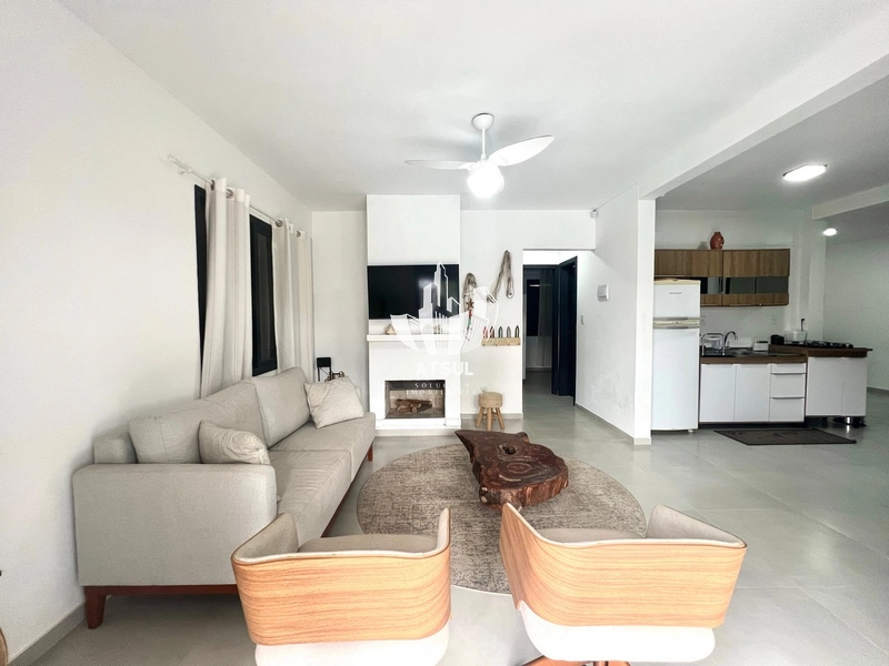 Casa à venda em Atlântida Sul: 4ª foto da galeria de imagens do imóvel