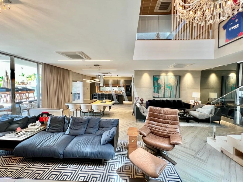 Residência de Luxo Mobiliada no Alphaville: 3ª foto da galeria de imagens do imóvel