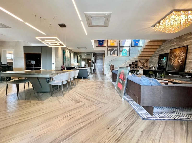 Residência de Luxo Mobiliada no Alphaville: 4ª foto da galeria de imagens do imóvel
