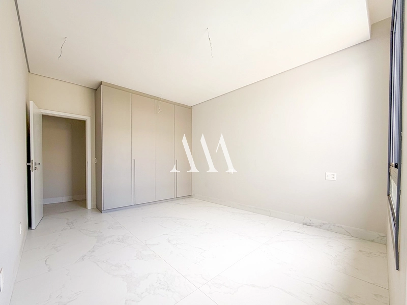 Luxuosa Residência no Alphaville: 18ª foto da galeria de imagens do imóvel