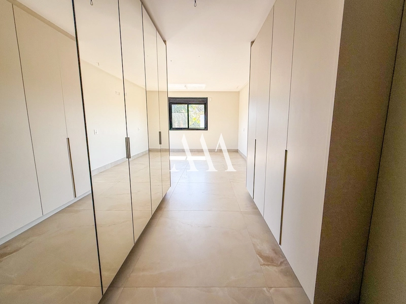 Casa Luxuosa Com Vista Livre no Alphaville: 30ª foto da galeria de imagens do imóvel