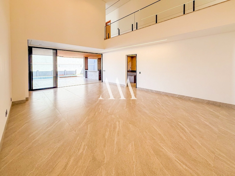 Casa Moderna no Jardins Itália: 3ª foto da galeria de imagens do imóvel