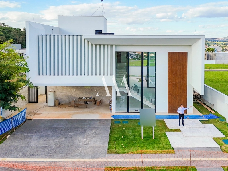 Imponente Residência no Plateau D'Or Privilege: 1ª foto da galeria de imagens do imóvel