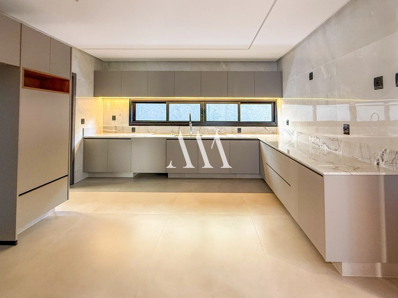 Casa Luxuosa e Completa no Alphaville: 12ª foto da galeria de imagens do imóvel